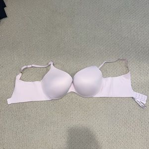 Incredible by Victoria’s Secret lined Bra